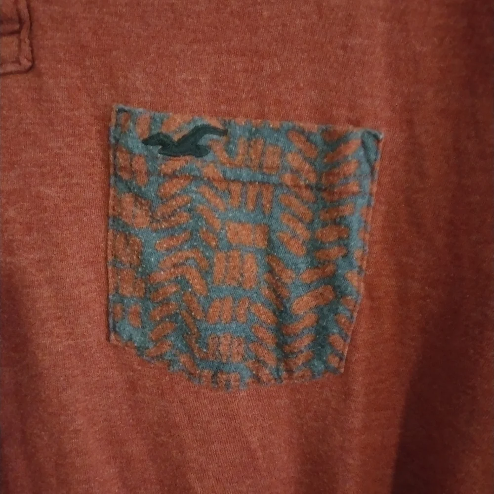 𝅺hollister Polo Shirt Size Medium Color Red - Picture 3 of 5